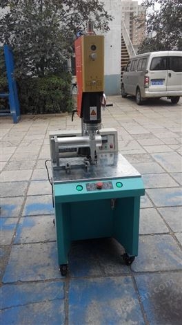 唐山折叠衣柜焊接机，北京折叠衣柜焊接机